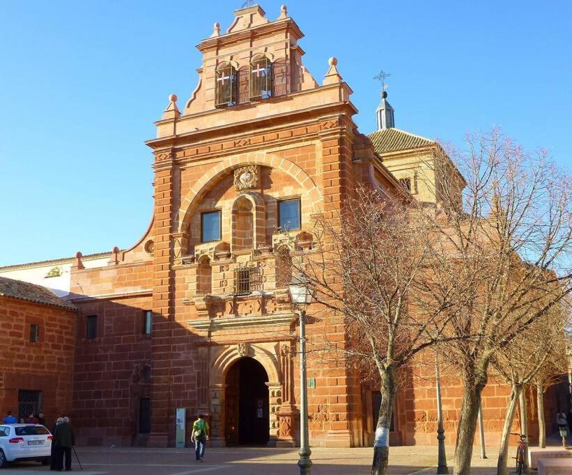 1B-Precioso Apartamento En Pleno Centro. A Estreno Alcázar de San Juan Eksteriør billede